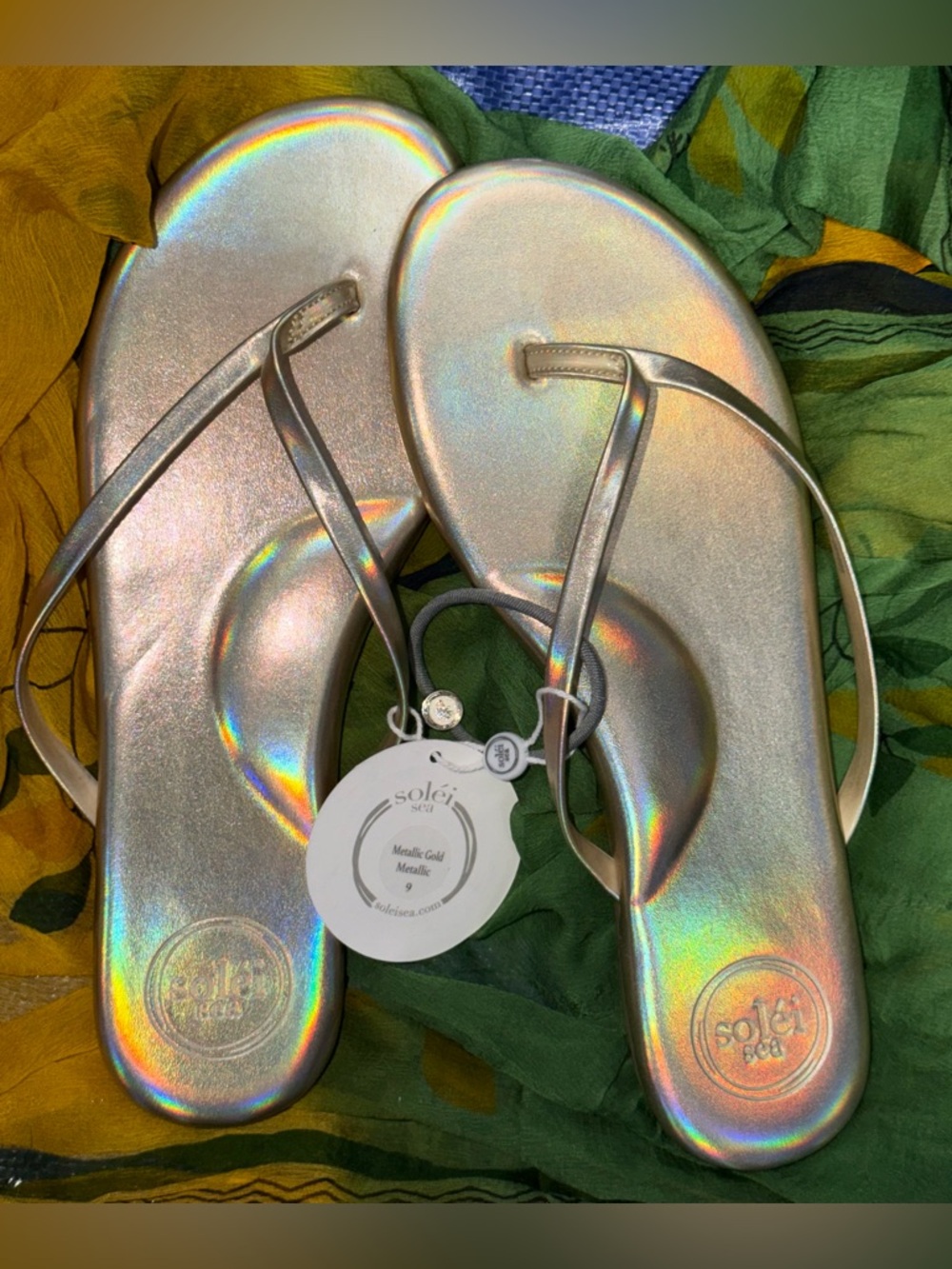 Solei Sea Metallic Gold Women's Thong Sandals